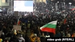 Bugarska vlada podnela ostavku nakon masovnih protesta