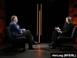 Олексій Гарань, професор політології Києво-Могилянської академії, науковий радник Фонду Демократичні ініціативи ім.Ілька Кучеріва в студії Радіо Свобода. Розмову веде Ірина Сисак. Київ, 9 квітня 2026 року