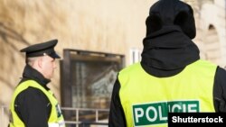 Չեխիա - Ոստիկաններ Պրահայի փողոցներից մեկում, արխիվ