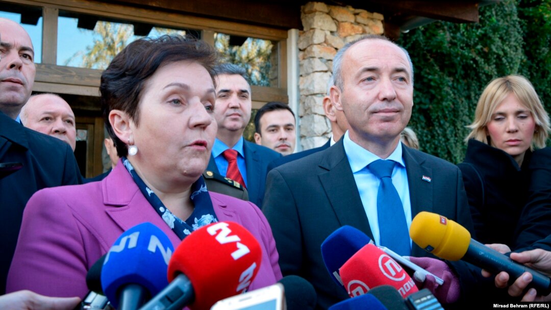 Marina Pendeš i Damir Krstičević, Međugorje