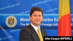 Titus Corlăţean în prima vizită la Chişinău ca ministru de externe al României, 13 septembrie 2012.