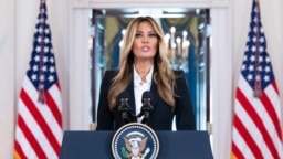 Prima doamnă a SUA, Melania Trump, face o declarație la Casa Albă pe 10 octombrie