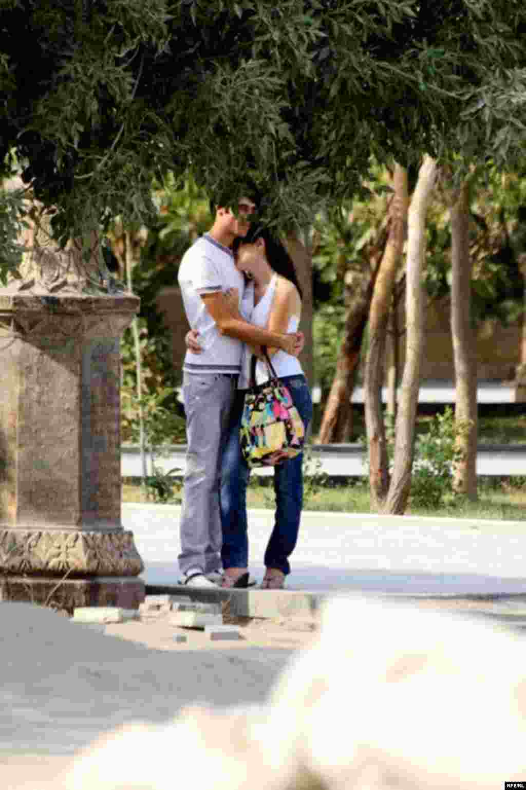 Xəzərin sahilində 100 il - Bakı Bulvarı #28