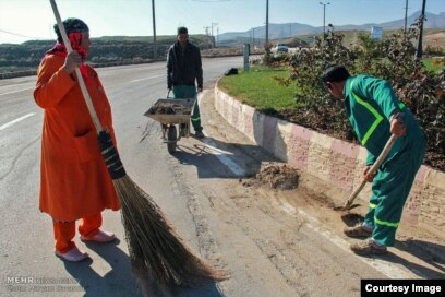 Веб-камера қыз мастурбация видео Досымен және әйелімен жыныстық қатынас