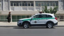 Aşgabat polisiýasy aýallara sürüjilik şahadatnamasyny hem bermeýär, hem ýok diýmeýär