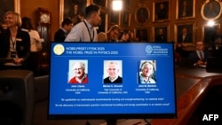 Tre fituesit e Çmimit Nobel për Fizikë. 