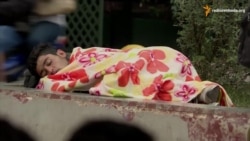 Несовершеннолетние беженцы направляются в Европу без родителей (видео)