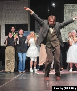 Хәлил Әхмәтҗанов