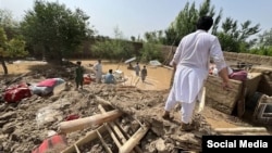 په لوګر کې د تیرې شپې سیلابونه، ټولنیزې رسنۍ