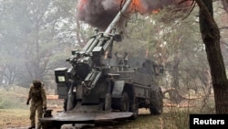 Українські військові ведуть вогонь у Запорізькій області, лютий 2026 року