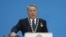 Президент Казахстана Нурсултан Назарбаев дает присягу в день инаугурации. Астана, 29 апреля 2015 года.