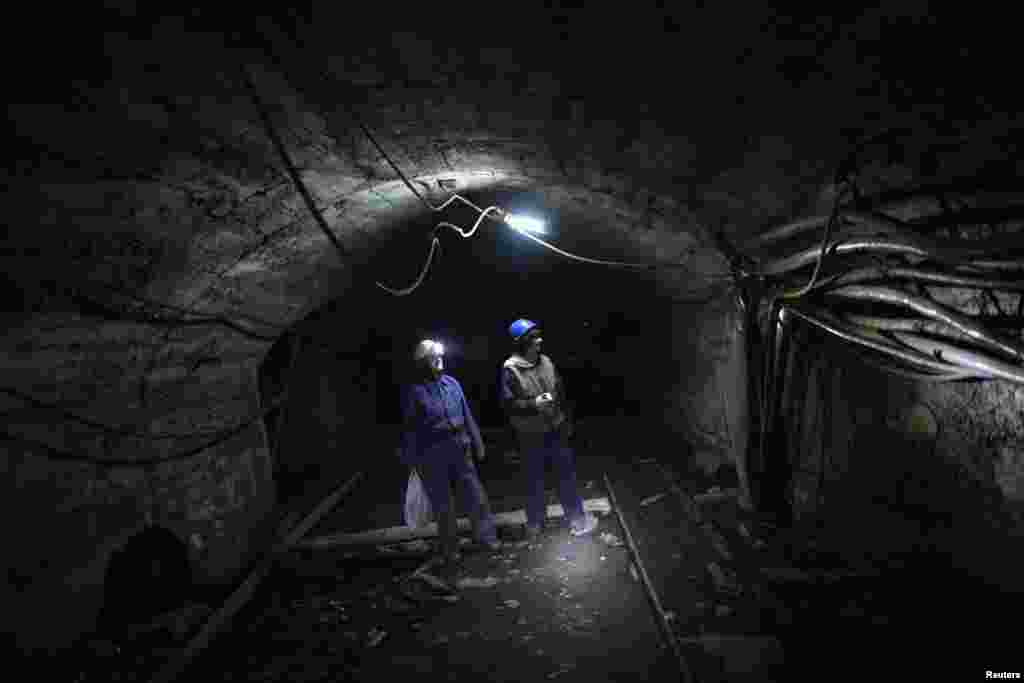 Sakiba Čović (L) i Šemsa Hadžo, 6. mart 2013. Foto: Reuters / Dado Ruvić 