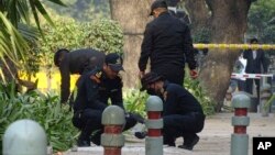 نیروهای امنیتی هند در محل انفجار در نزدیکی سفارت اسرائیل (عکس مربوط به بهار سال جاری)