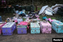 Рэчы адпачывальніц хрысьціянскага летніку для дзяўчат Camp Mystic. 7 ліпеня 2025 году