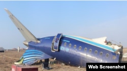 Обломки самолёта Azerbaijan Airlines, потерпевшего крушение под Актау. 25 декабря 2025 года