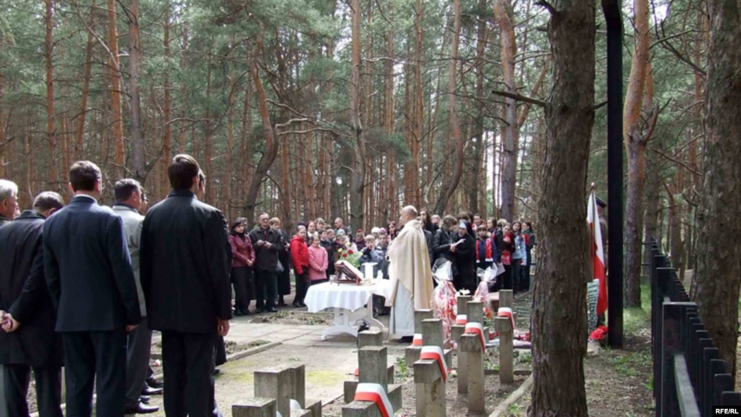 Poles in the Luhansk region commemorate the Katyn victims in Starobilsk on April 19.