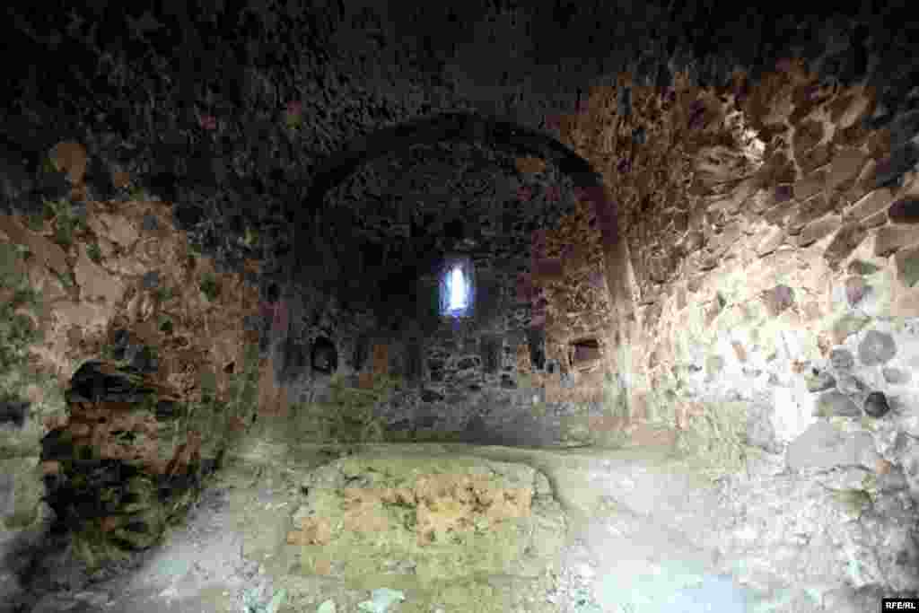 Təmirə ehtiyaclı tarixi abidələr #35