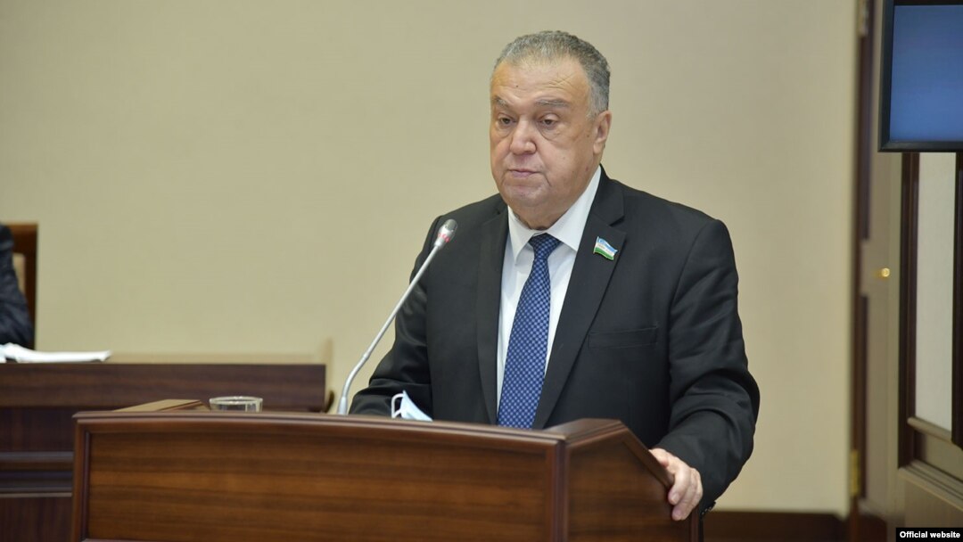 Сенатор Бахтиёр Сайфуллаев (senat.uz сайтидан олинган фотосурат).