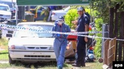 Qətldən sonra Manorada şəhərətrafı evə çağrılmış polislər