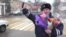 "Стой, женщина!" Офицеры ДПС поздравили с 8 марта