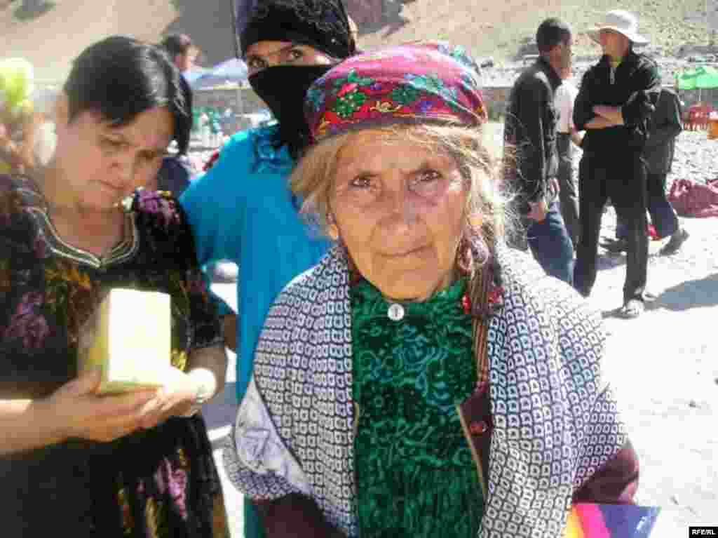 Бозори марзии Ишкошим #16