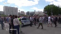 «Свободу Фургалу»: многотысячные митинги в поддержку арестованного губернатора в Хабаровске (видео)