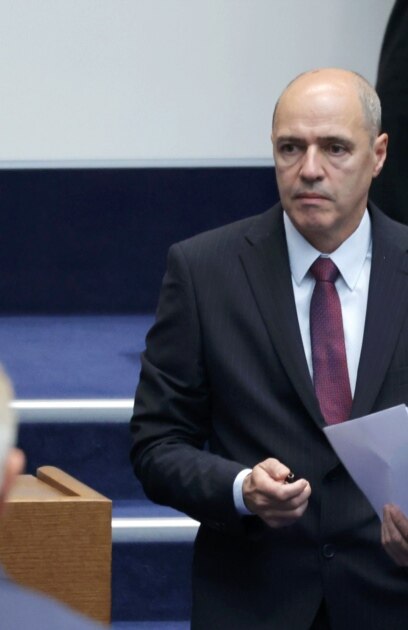 С гласовете на ГЕРБ БСП ИТН и ДПС – Ново