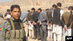آرشیف، عکس جنبه تزئینی دارد.