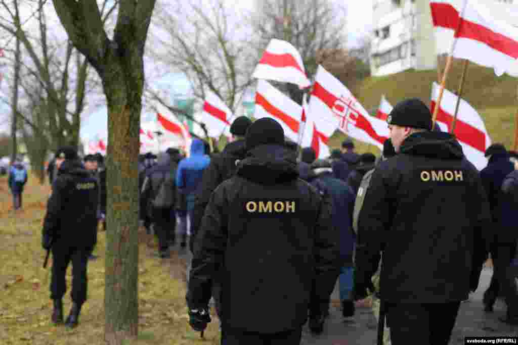 Belarus - The procession to Kurapaty on Dzyady, Minsk, 30Oct2016