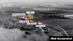 На видео ГУР отмечены три пусковые установки БРК «Бастион» и машина управления. Скриншот кадра видео ГУР МО Украины
