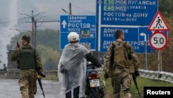 La un punct de control în apropiere de Debalţeve, Ucraina, 9 septembrie 2014