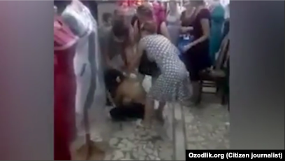 Prezervativdan porno yutadi