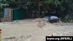 Наводнение в Ялте в аннексированном Крыму, 18 июня 2021 года