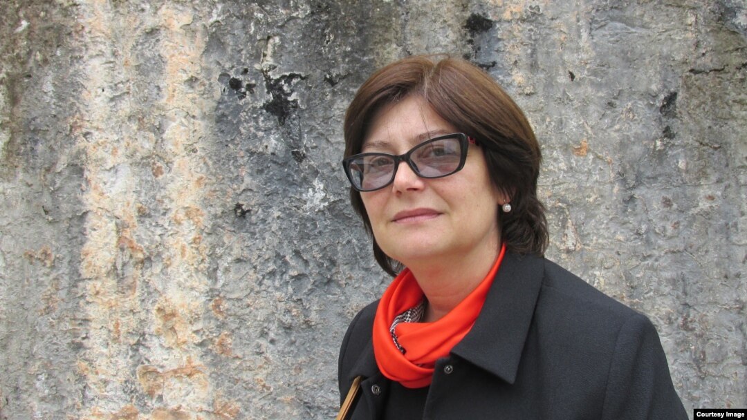 Изида Чаниа