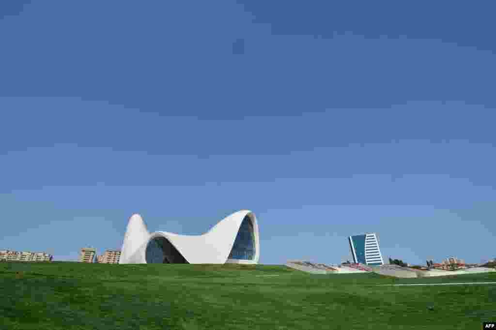 The Heydar Aliyev Cultural Center