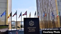 Curtea de Justiție a Uniunii Europene a decis că Mecanismul de cooperare și verificare este obligatoriu, deci inclusiv desființarea SIIJ.