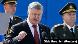 Петр Порошенко