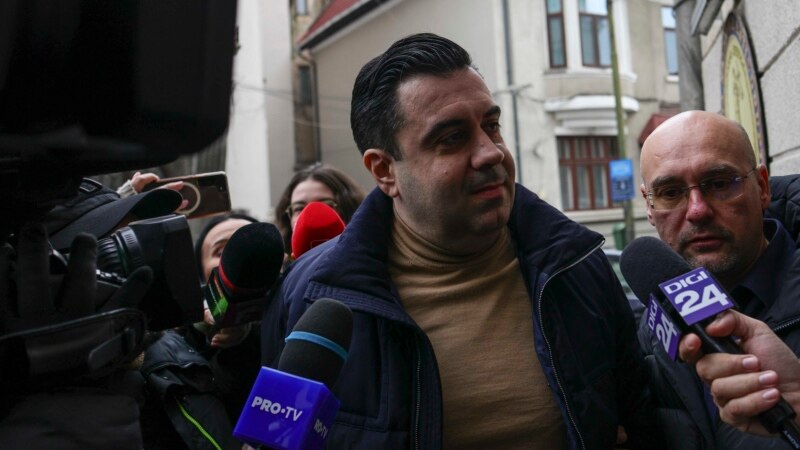 Răzvan Cuc, fost ministru al Transporturilor, arestat pentru că ar fi intermediat acordarea unei mite de 1,4 milioane de lei