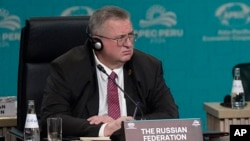 Peru - Russia's Deputy Prime Minister Alexey Overchuk participates in the APEC Leaders' Informal Dialogue at the APEC Summit in Lima, November 15, 2024.