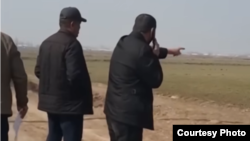 Uzbek farmers in Andijon express concerns that their land is being illegally seized and given to Chinese investors. (file photo)