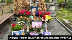 Могила громадської діячки, політика, мовознавиці Ірини Фаріон на Личаківському цвинтарі у Львові. Її було вбито 19 липня 2024 року