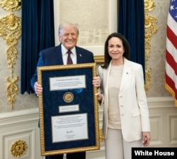 Дональд Трамп, Мария Корина Мачадо и та самая нобелевская медаль