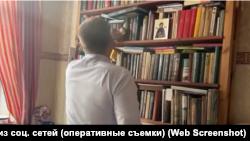 Обыск в квартире Игоря Зайцева, оперативные съемки