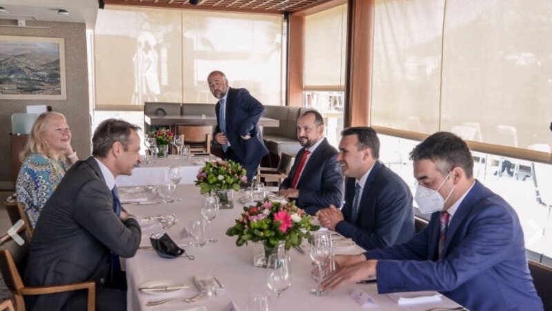 Средба Заев - Мицотакис: Грција останува поддржувач во преговорите со ЕУ 