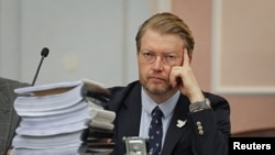"Яблоконун" төрагасы Николай Рыбаков сотто. 2026-жылдын 17-августу.