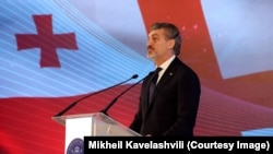 ჯერ უცნობია, თუ ვინ არის შეწყალებულთა სიაში - სია, როგორც წესი, არ ქვეყნდება.