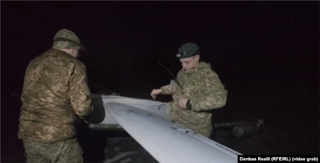 «Перед вильотом перевіряємо усі механізми, калібруємо дрон, ставимо на катапульту і запускаємо»