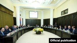 Armenia - A cabinet meeting in Yerevan, 30Jan2015.