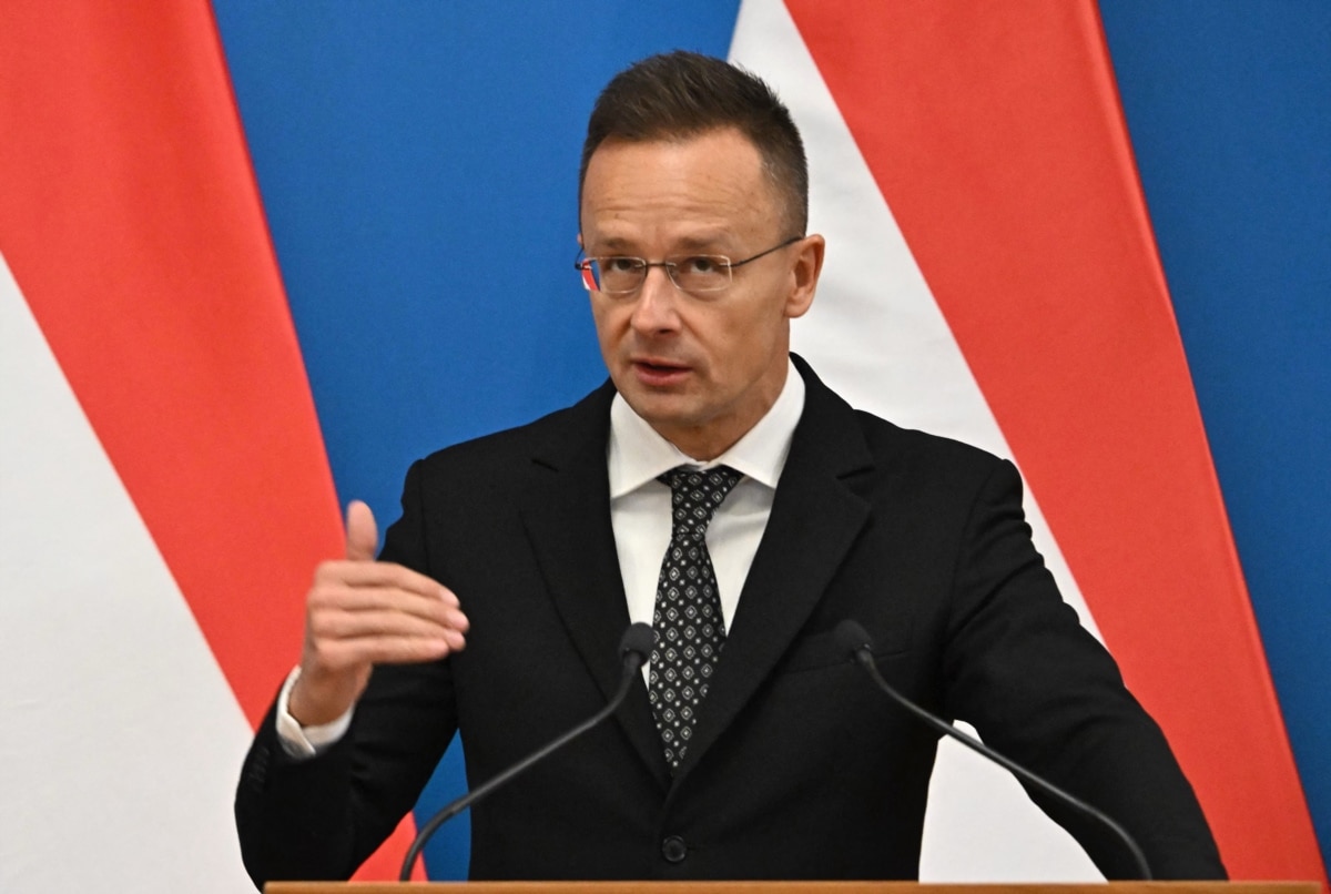 МЗС Угорщини заявив про «полювання на людей» в Україні