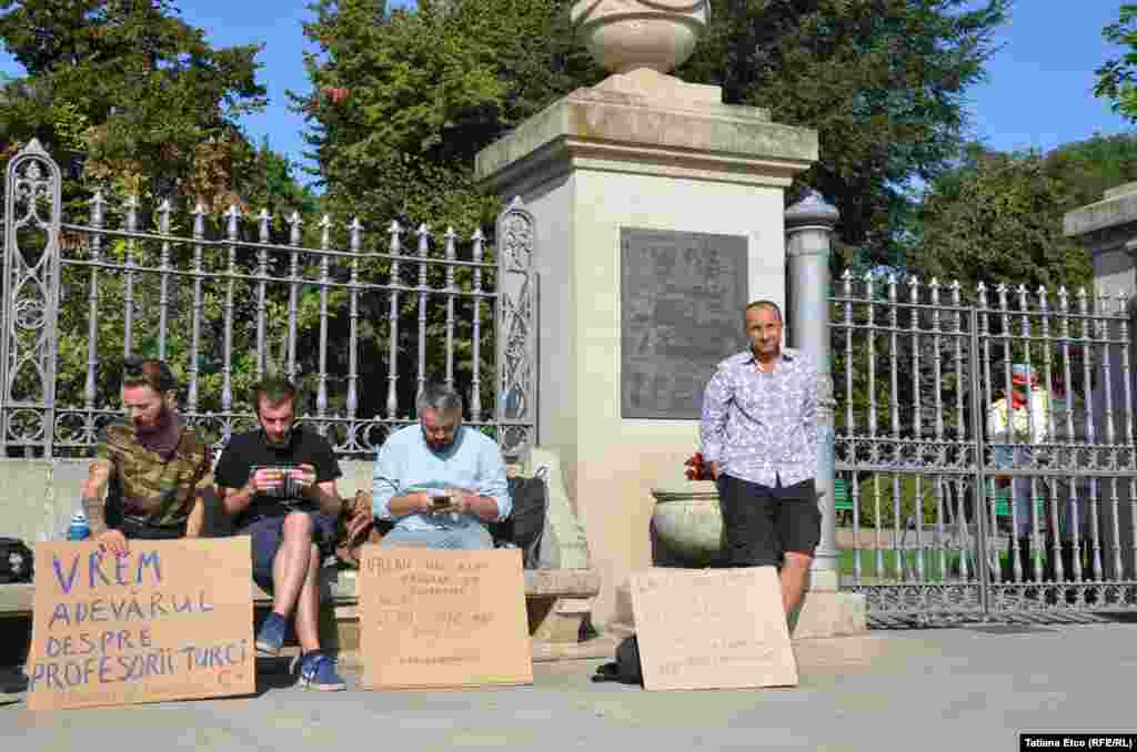 Protestatari de la Occupy Guguță